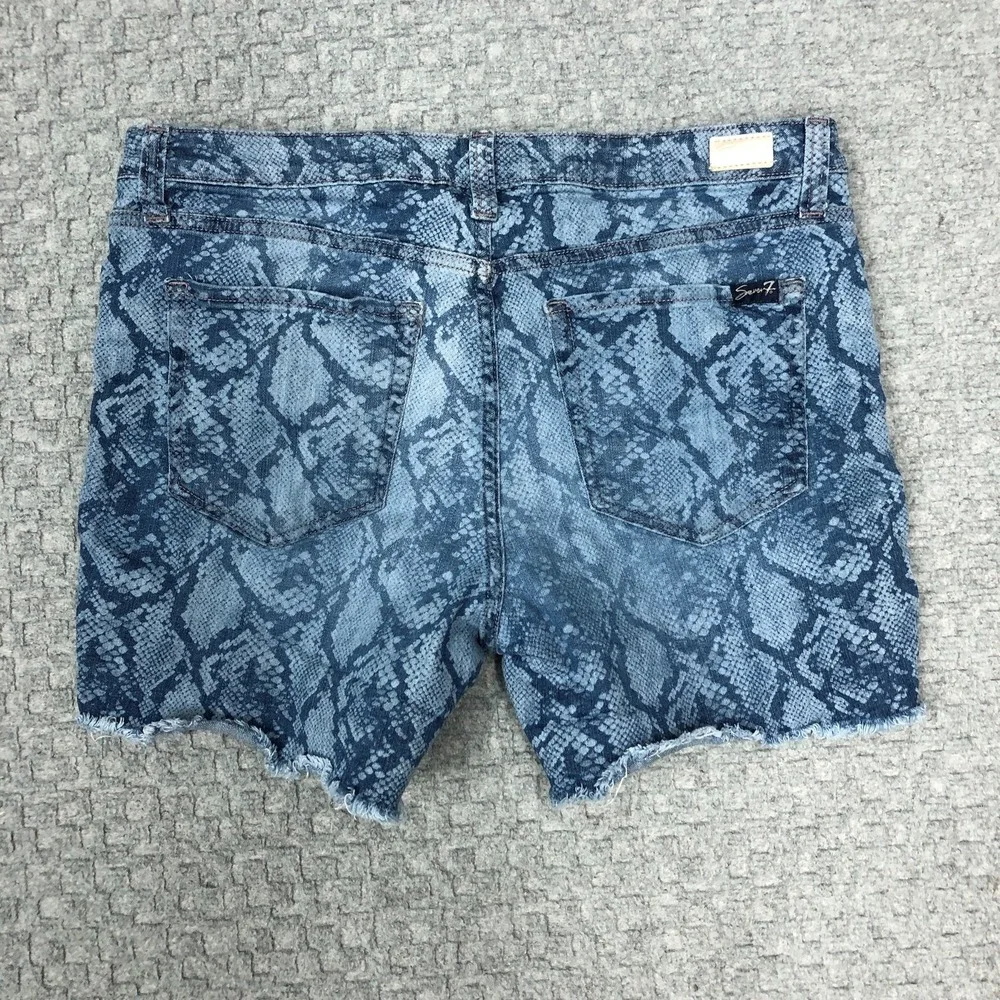 Seven7 Shorts Womens 12 Blue Weekend Short Python Indigo Snake Print Denim Norm